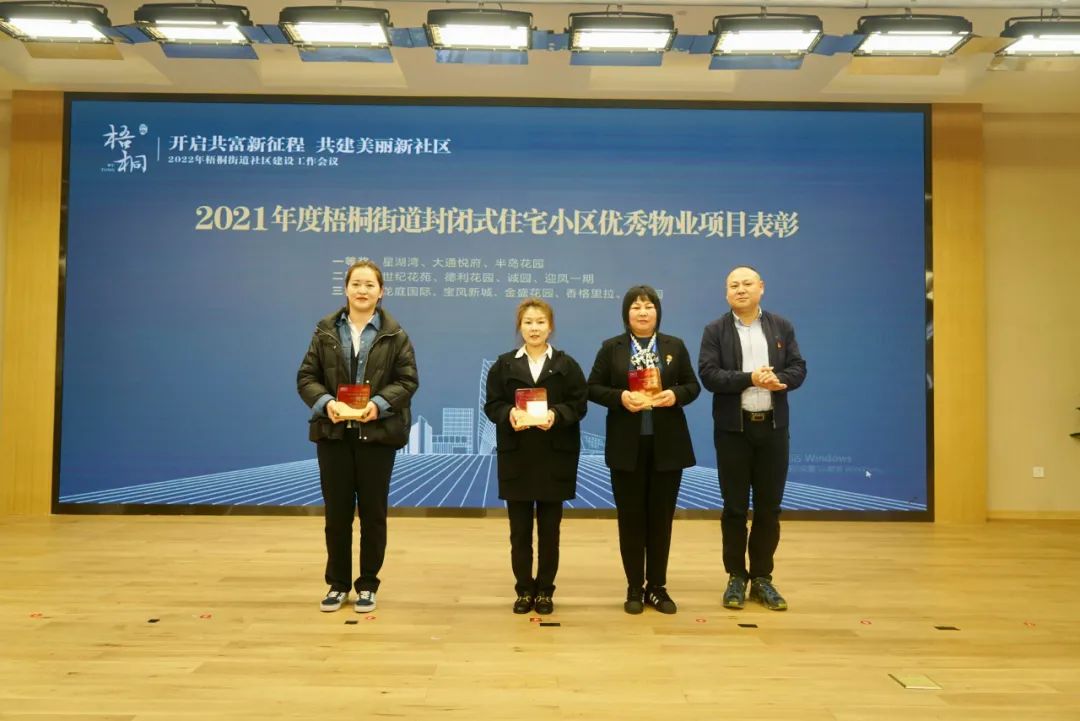 1649507762122753.jpg c98d6e3b389c12dd421b9914136533e9.jpg