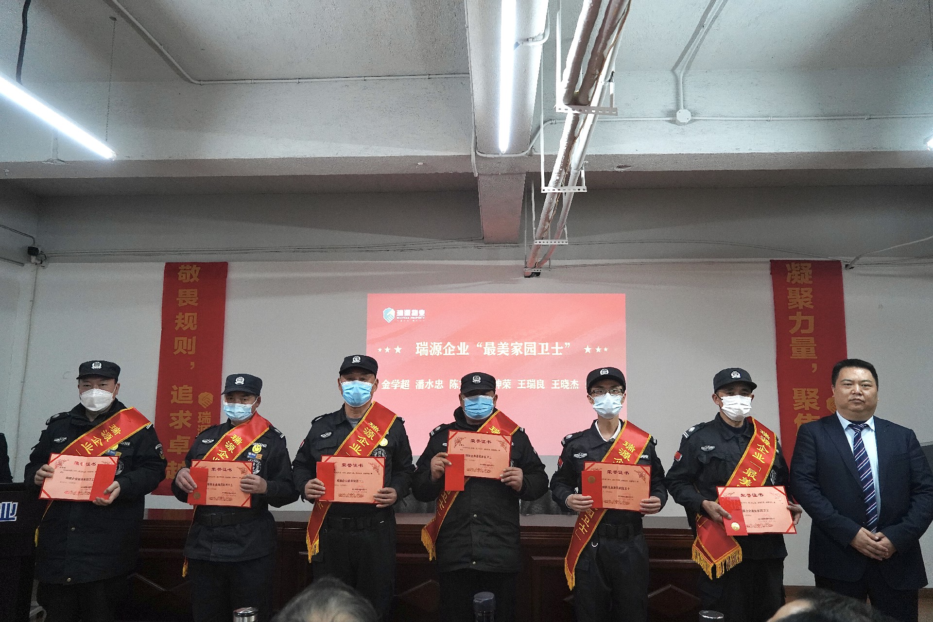 1674022861112310.jpg 1674022861112310.jpg